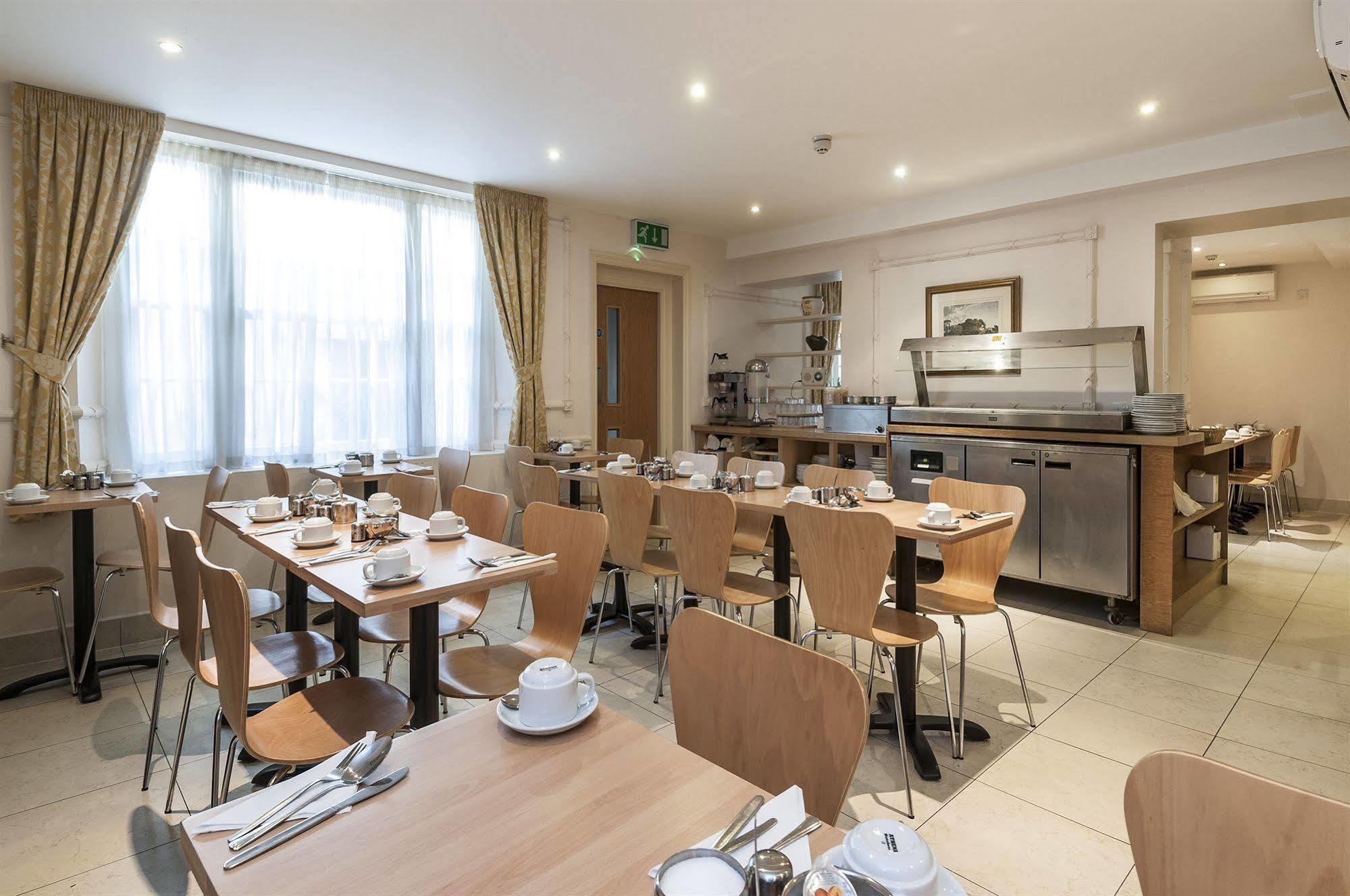 Rose Park Hotel London Bagian luar foto